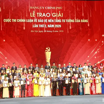 Đảng bộ Bộ Xây dựng được tặng Bằng khen vì thành tích xuất sắc trong tổ chức Cuộc thi chính luận về bảo vệ nền tảng tư tưởng của Đảng trong Đảng bộ Chính phủ